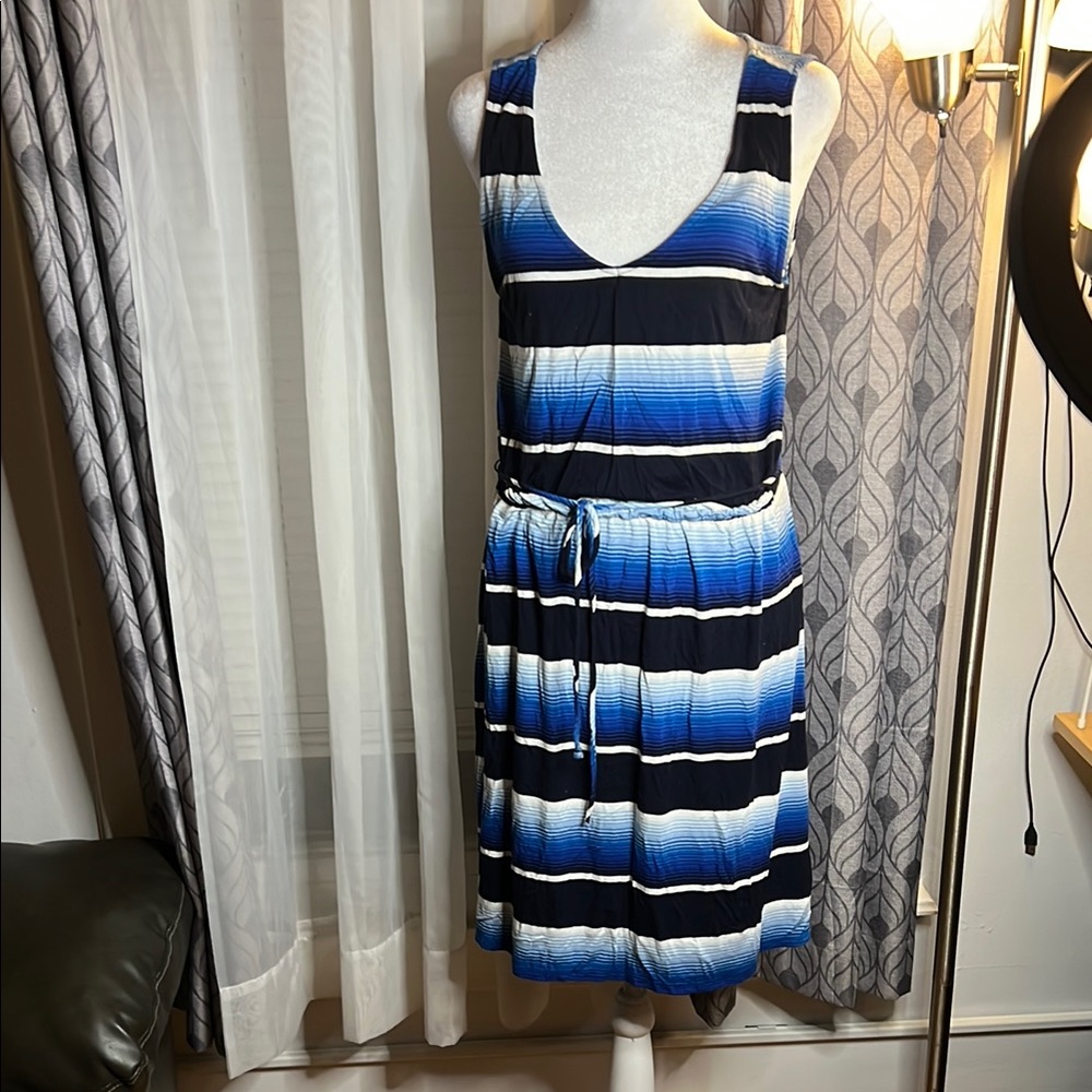 Merona Gradient Blue and Black Midi Dress